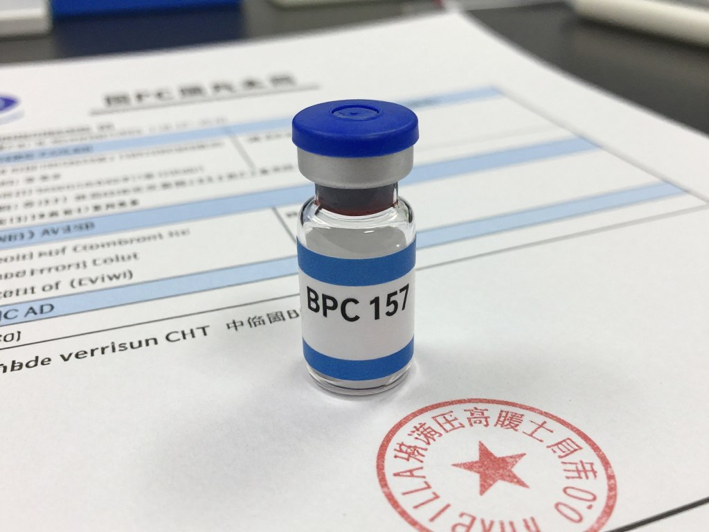Insulated cold chain packaging container storing batch documented bpc-157 uk research samples